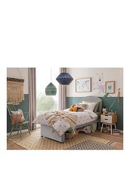 Silentnight Kids Maxi Store Velvet Divan Bed Set, Sprung Mattress and Headboard included, Silver