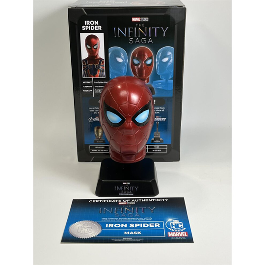 Iron Spider Mask The Infinity Saga Avengers 18cm Polyresin Prop on Stand
