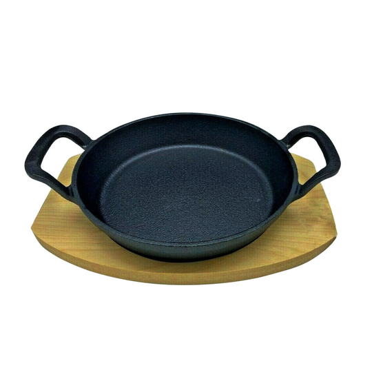 Vintage Gourmet Cast Iron Serving Dish with Wooden Tray