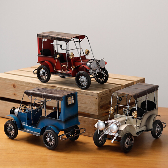 (White) Vintage Iron Art Old Car Model Craft Desktop Ornament Kids Toy Collection Gift