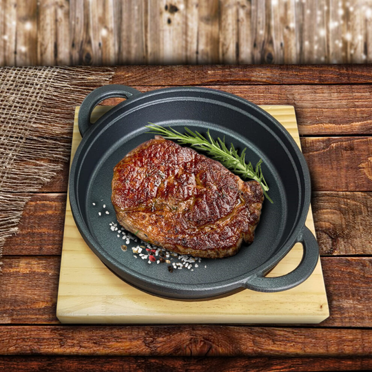 Cast Iron Dinning Skillet Frying Pan Pot Grill Backing With Wood Serving Board