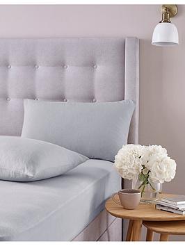 Silentnight Supersoft Brushed Cotton Fitted Sheet And Pillowcase Set - Silver / White