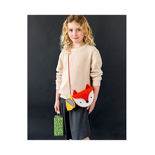 Petit Collage DIY Woodland Fox Felt Bag, Crossbody Bag for Kids with Matching Acorn Zipper Purse for Kids DIY Crafts Sewing Kit Makes a Great Gift Ide