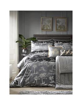 Laurence Llewelyn-Bowen Oasis Velvet Duvet Cover Set Slate - Ks