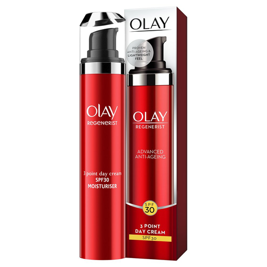 Olay Regenerist 3 Point Firming Anti-Ageing Day SPF30 Lightweight Moisturiser 50 ml, Firms Skin Reduces The Look of Wrinkles