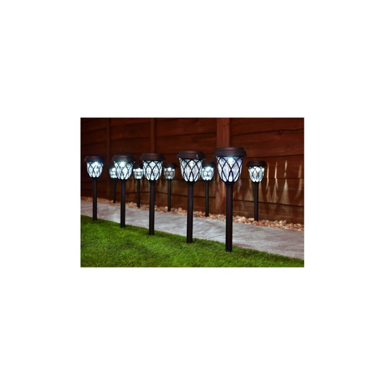 Windsor Post Lights White LED Provides Perfect Lighting That You Can Relax To During The Evening - Black