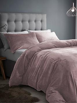 Silentnight Super Soft Velvet Touch Fleece Double Duvet Cover Set - Rose