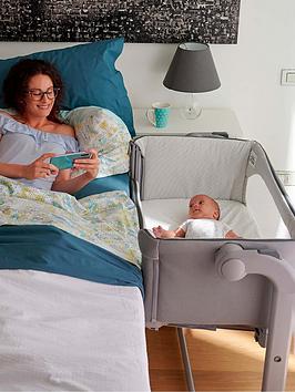 Chicco Next2Me Magic 2 Side Sleeping Crib - Cool Grey