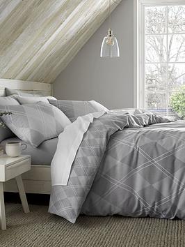Catherine Lansfield Brushed Argyle Reversible Duvet Cover Set In Grey
