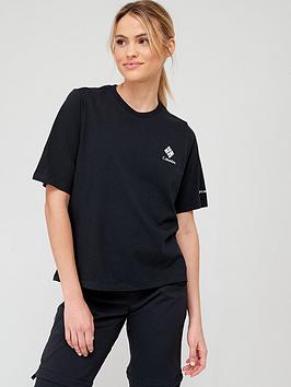 Columbia Women'S North Cascades&Trade; Relaxed Tee - Black