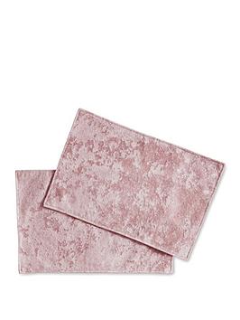 Catherine Lansfield Crushed Velvet Placemats In Blush &Ndash; Set Of 2