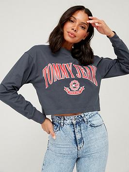 Tommy Jeans Relaxed Crop Collegiate T-Shirt - Grey
