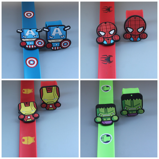 Super Hero Avengers Snap On Bracelets 4 PK Hulk Iron Man Spiderman Cap